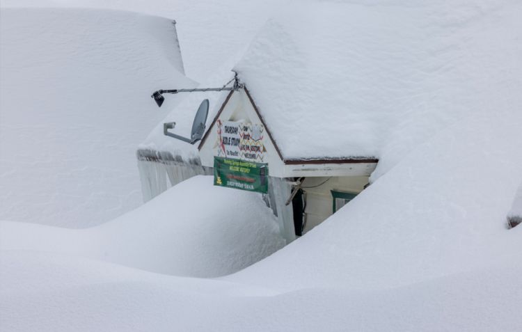 ABŞ-də kəskin hava şəraiti on nəfərin həyatına son qoyub