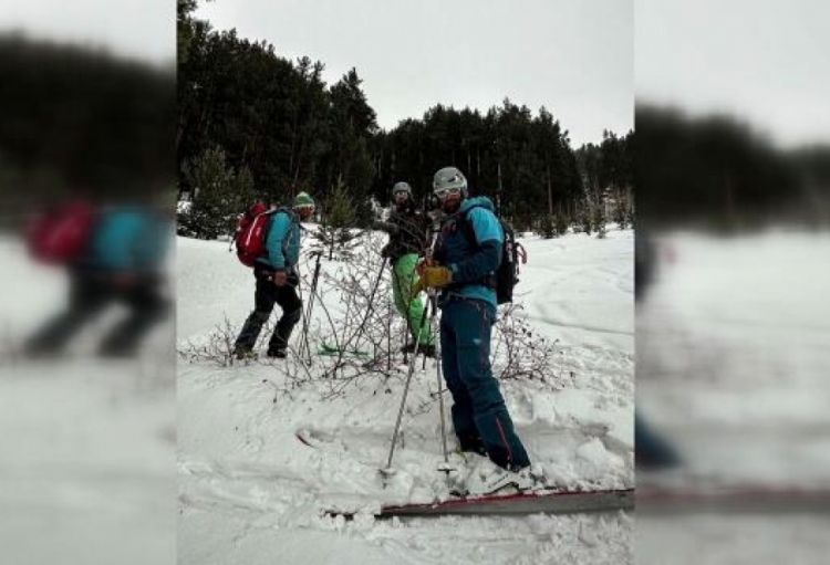 Türkiyədə qar uçqunu: iki nəfər ölüb, yeddi nəfər yaralanıb