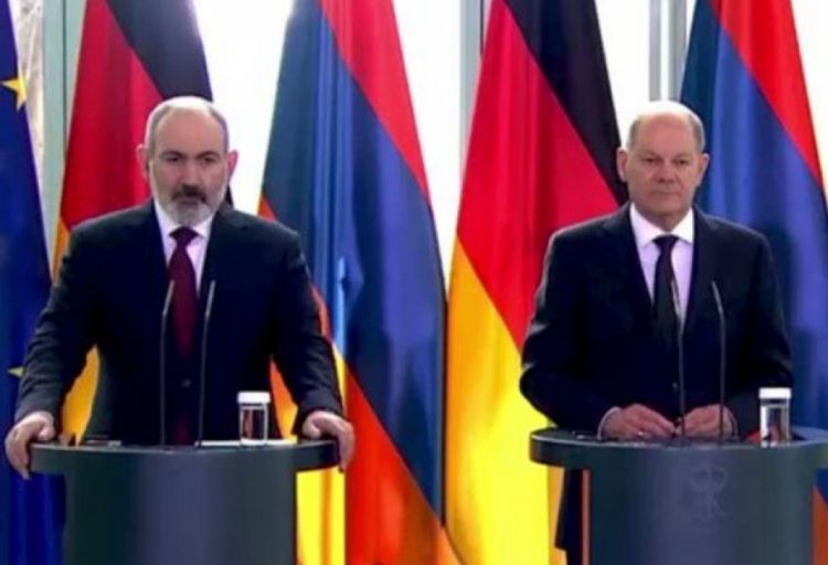 Jurnalist Şoltsdan Ermənistanın Rusiyaya sanksiyalardan yayınmaqda kömək edib-etmədiyini soruşub