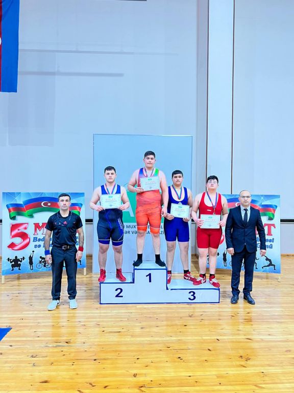 Güləş üzrə muxtar respublika birinciliyi keçirilib<font color=red> - FOTOLAR</font>