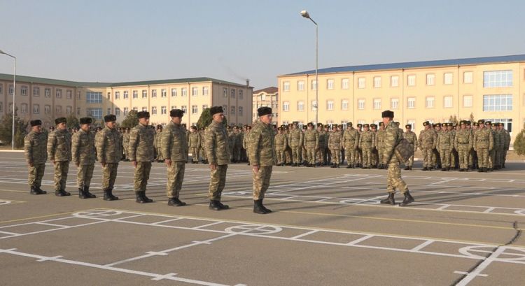 Əlahiddə Ümumqoşun Orduda komandir hazırlığı məşğələsi keçirilib<font color=red> - VİDEO</font>