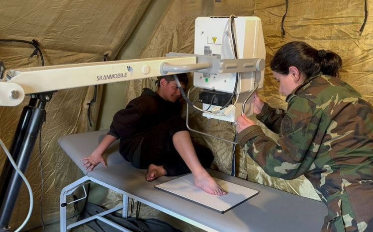 FHN: "Türkiyədəki zəlzələ bölgəsində 3016 nəfərə yüksək səviyyəli tibbi xidmət göstərilib"<font color=red> - VİDEO</font>