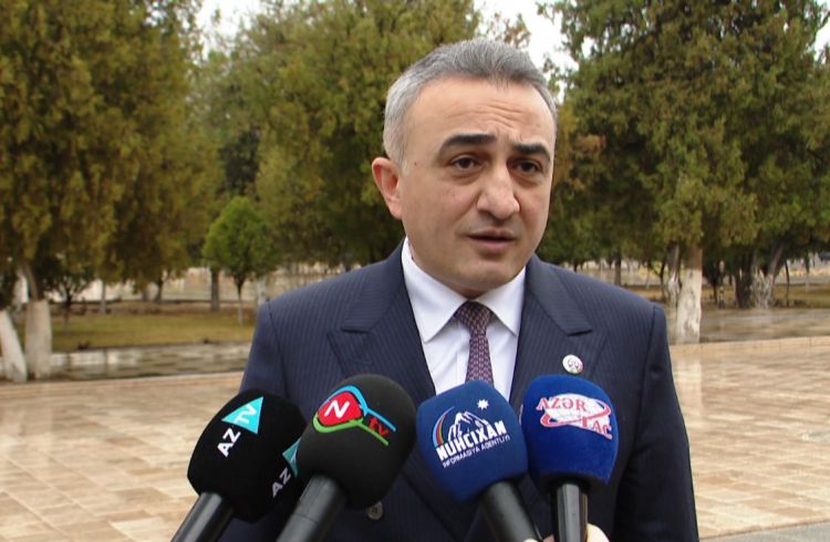 <strong>Naxçıvanda “Müstəqil Azərbaycan vəkilliyinin banisi Heydər Əliyev” mövzusunda elmi-praktik konfrans keçirilir<font color='red'> - YENİLƏNİB</font><font color=red> - VİDEO</font></strong>