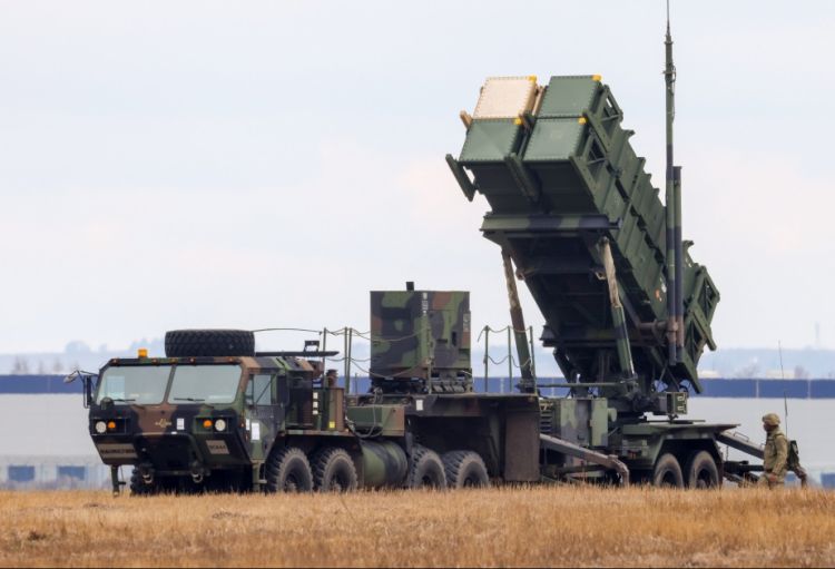 Ukrayna ABŞ və Almaniyanın vəd etdiyi iki “Patriot” sistemindən birini alıb