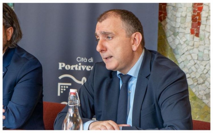 Korsika Millət Partiyasının sədri: “Məhkəmənin dili qadağan etmək barədə qərarı ədalətsizlik və rüsvayçılıqdır”