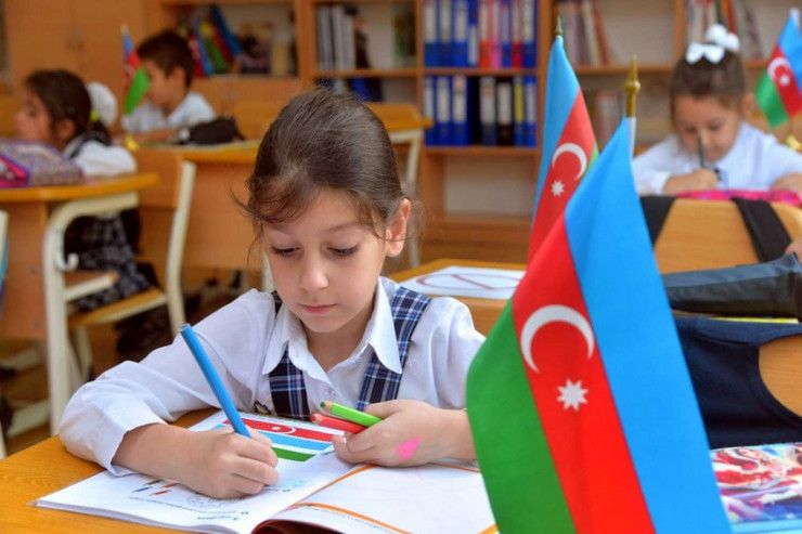 Məktəblərdə bayram tətilinin tarixləri açıqlanıb