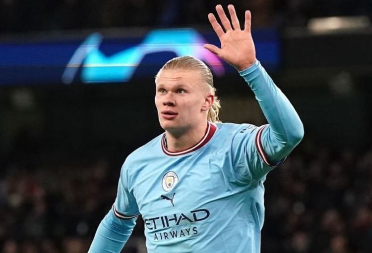 Erlinq Haaland “Mançester Siti”nin tarixinə düşüb