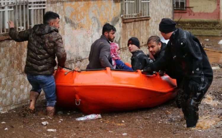 Türkiyədə seldən 68 nəfər zərər çəkib, 5 nəfər itkin düşüb