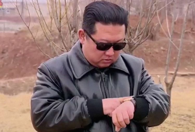 Şimali Koreya lideri: Pxenyan nüvə silahına eyni silahla cavab verəcək