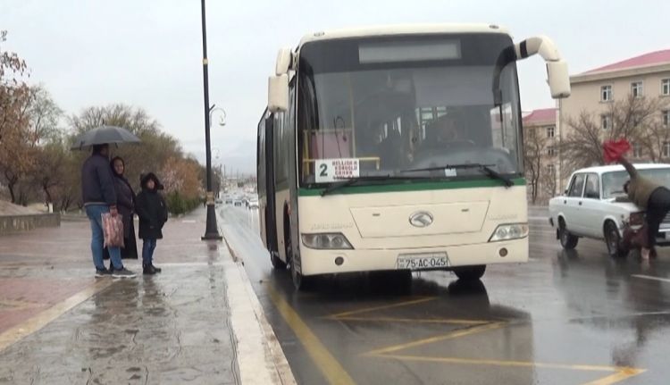 Naxçıvanda yol-nəqliyyat hadisəsi: piyada xəsarət alıb<font color=red> - VİDEO</font>