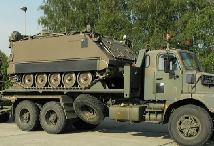 DPA: Belçika Ukraynaya 230 ədəd hərbi maşın tədarük edəcək