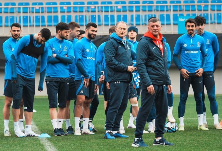 Millimiz “Avro-2024”ün seçmə mərhələsinə “Dalğa Arena”da hazırlaşır