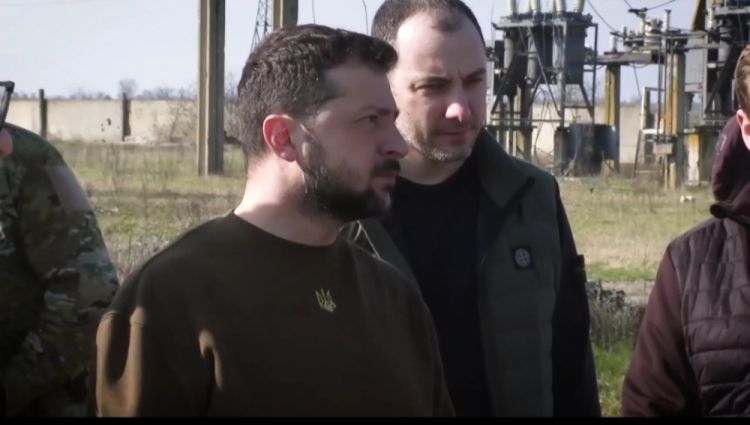 Volodimir Zelenski Xersona səfər edib