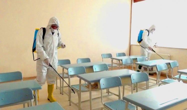 Babək rayon məktəbləri dezinfeksiya olunub<font color=red> - FOTOLAR</font>