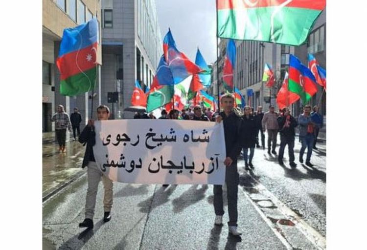 Cənubi Azərbaycan türklərinin Brüsseldə mitinqinin iştirakçıları dünya ictimaiyyətinə çağırış ediblər