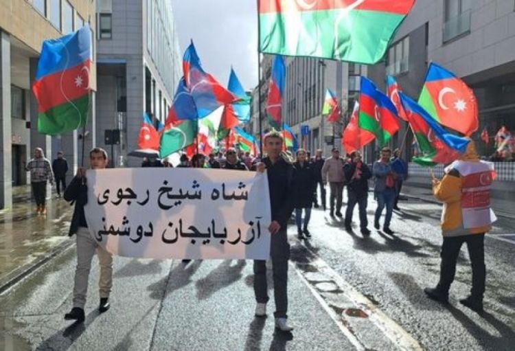 Brüsseldə İran rejimindən “Azadlıq! Ədalət! Milli hökumət” tələb edilib