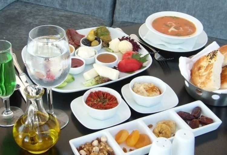 Oruc tutanlar immunitetin aşağı düşməməsinə diqqət yetirməlidirlər