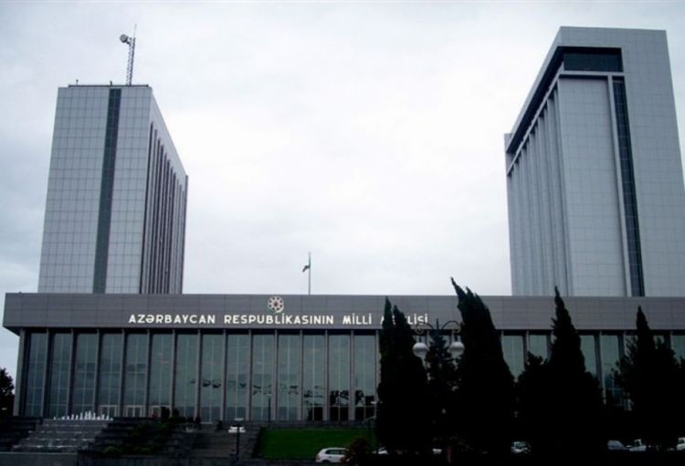 Milli Məclisin növbəti plenar iclasının gündəliyinə dəyişiklik edilib