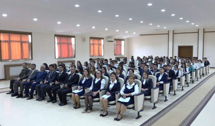 Texniki Kollecdə “Heydər Əliyev və Azərbaycan təhsili” mövzusunda konfrans keçirilib
