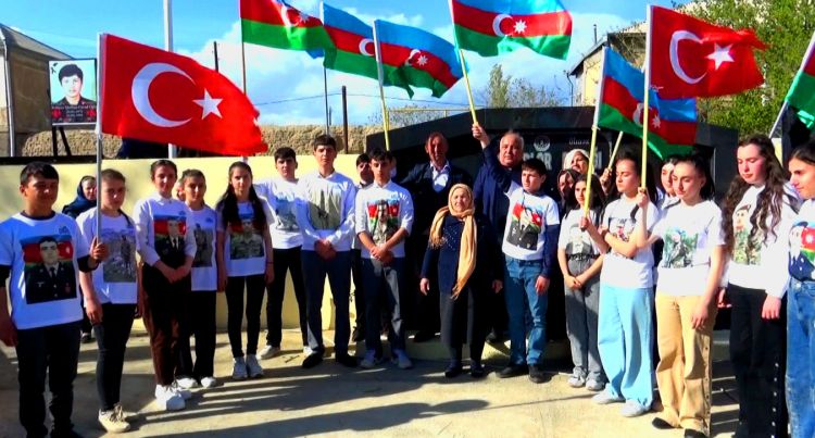 Dəstə kəndində şəhidlər parkı salınıb, bulaq-abidə ucaldılıb<font color=red> - VİDEO</font>