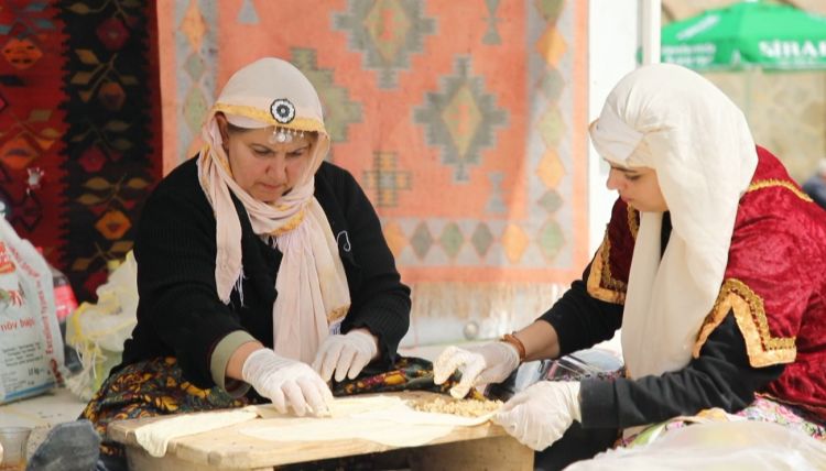 “Kətə” festivalından videoçarx<font color=red> - VİDEO</font>