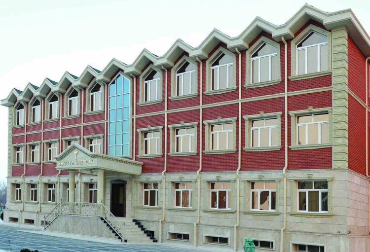 Naxçıvanda səhiyyə nazirinin müavinləri vəzifədən azad olunublar