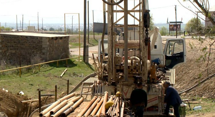 Bu il muxtar respublikada 48 subartezian quyusu qazılacaq<font color=red> - VİDEO</font>