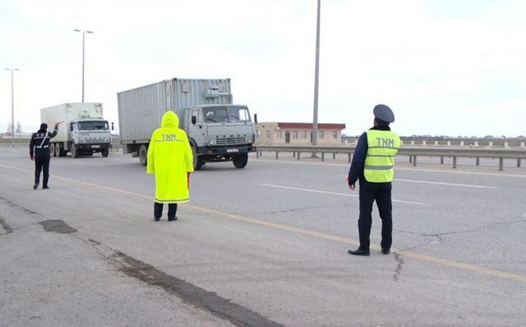 Hökumət ağırçəkili nəqliyyat vasitələrinin müşayiət olunmasına görə xidmət haqqı məbləğini təsdiqləyəcək