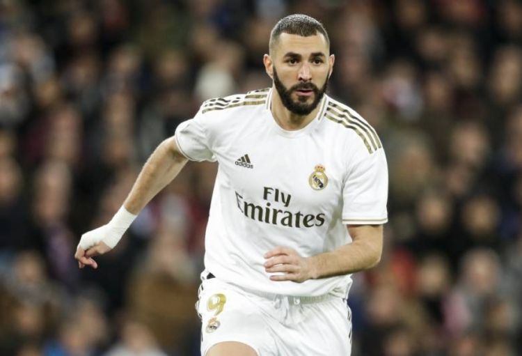 Kərim Benzema Raul Qonzalesin uğurunu təkrarlayıb