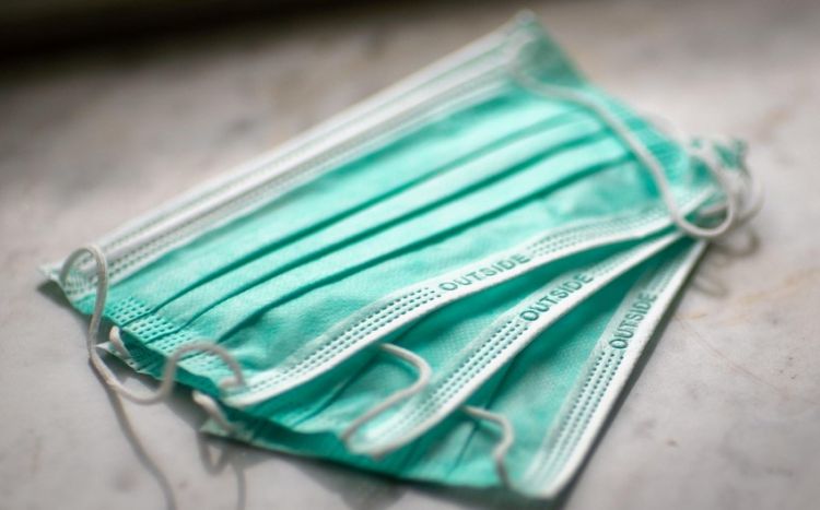 Azərbaycan tibbi maska idxalının gömrük rüsumundan azadolunmasını daha 6 il uzadıb