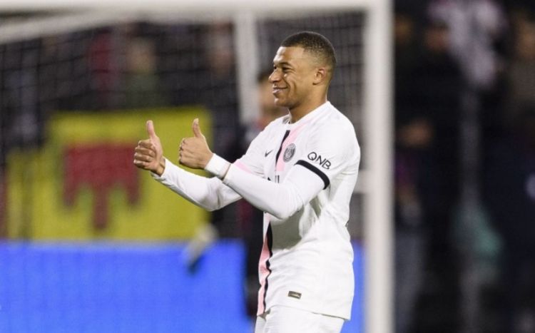 Kilian Mbappe Fransa çempionatında əsrin rekordunu təkrarlayıb