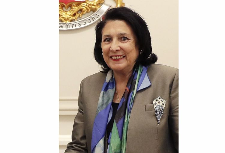 Gürcüstan Prezidenti ölkə müsəlmanlarını Ramazan bayramı münasibətilə təbrik edib