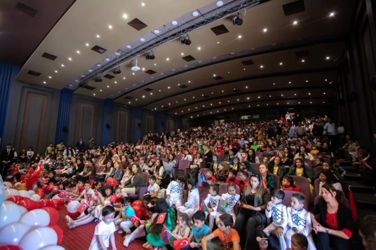 Naxçıvanda Türkiyə Milli Suverenlik və Uşaq Bayramı Günü qeyd edilib<font color=red> - VİDEO</font>