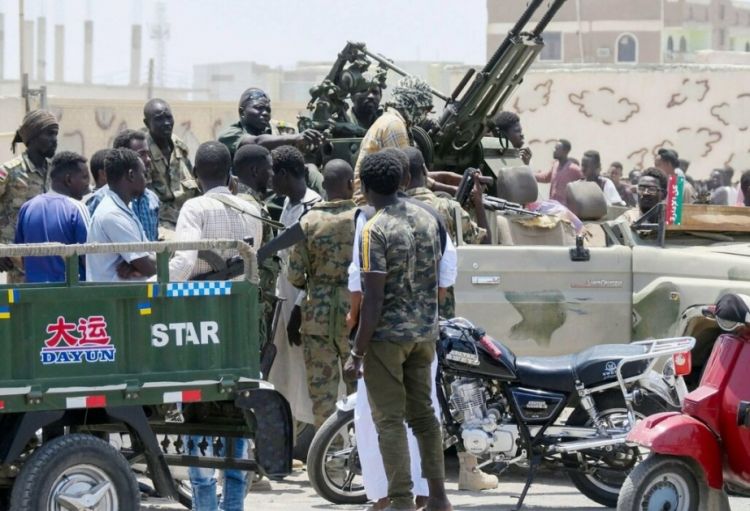 Serbiya vətəndaşlarını Sudandan təxliyə edir