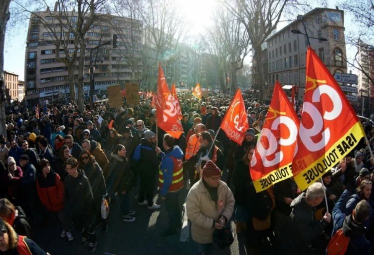 Fransanın enerji həmkarlar ittifaqları “100 gün aksiya və qəzəb” elan edib