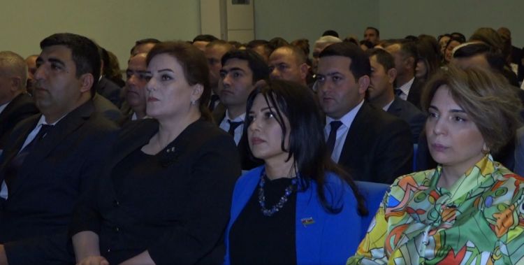 Babəkdə “Heydər Əliyev – 100” mövzusunda tədbir keçirilib<font color=red> - FOTOLAR</font>