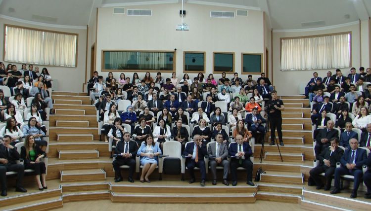 "Naxçıvan" Universiteti ilə Azərbaycan Dövlət İqtisad Universiteti (UNEC) arasında əməkdaşlıq müqaviləsi imzalanıb<font color=red> - VİDEO</font>