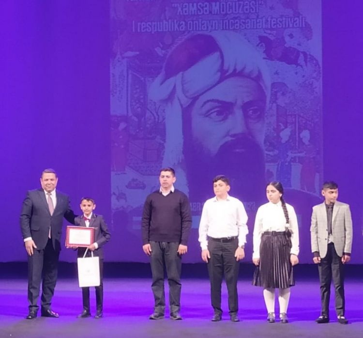Naxçıvanlı şagird türkdilli dövlətlərin məktəbliləri arasında keçirilən festivalda I yerə layiq görülüb<font color=red> - FOTOLAR</font>