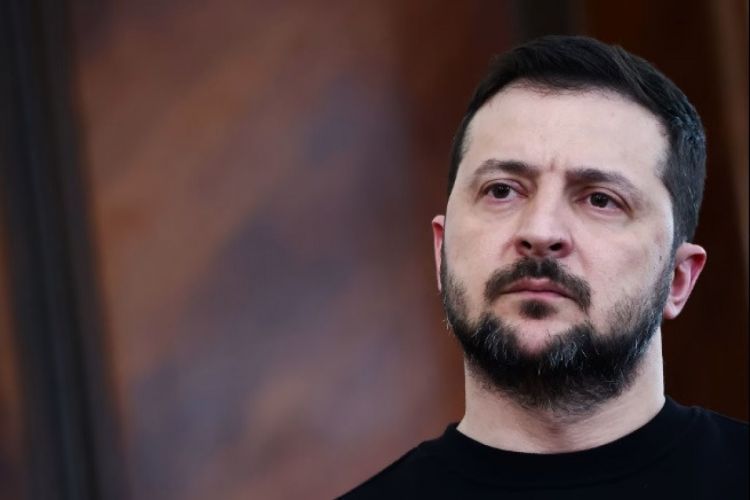 Zelenski: Rusiya ilə müharibə onilliklərlə davam edə bilər
