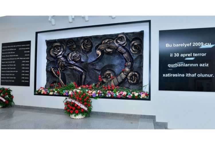 Azərbaycan Dövlət Neft Akademiyasında törədilmiş terror aktından 14 il ötür