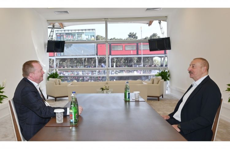 Azərbaycan Prezidenti İlham Əliyev “Boeing” şirkətinin icraçı vitse-prezidentini qəbul edib<font color='red'> - YENİLƏNİB</font>
