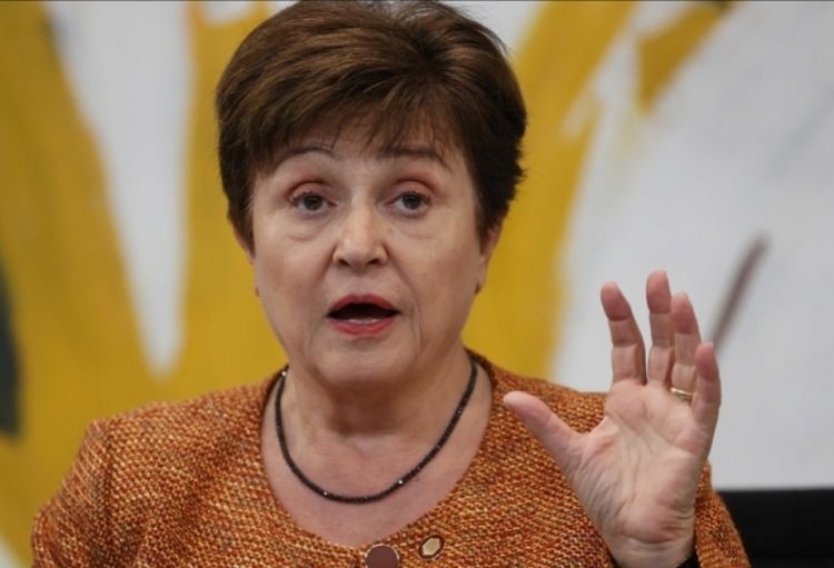 BVF: Dünyada dollardan tədricən imtina qeydə alınır