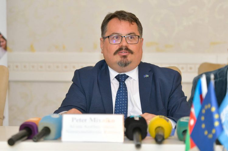 Səfir: “Azərbaycan ilə Aİ arasında əlaqələr dinamik inkişaf edir”