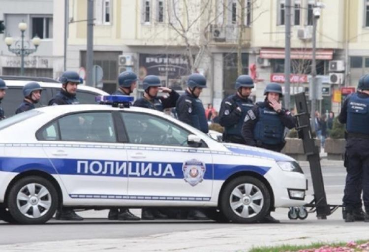 Serbiyada məktəbə silahlı hücum nəticəsində 9 nəfər həlak olub