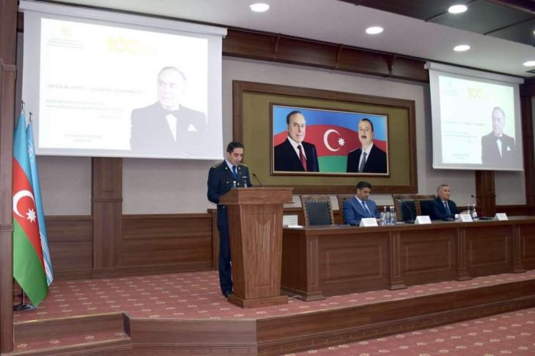 Naxçıvan Baş Gömrük İdarəsində Heydər Əliyevin 100 illiyi münasibətilə tədbir keçirilib<font color=red> - FOTOLAR</font>