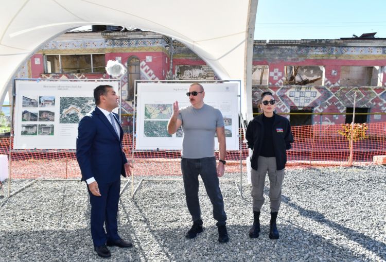 Azərbaycan Prezidenti İlham Əliyev və birinci xanım Mehriban Əliyeva Xocavənd rayonunda səfərdə olublar<font color=red> - FOTOLAR</font>