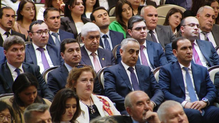 Ümummilli Lider Heydər Əliyevin anadan olmasının 100 illiyi ilə əlaqədar xarici diplomatların Naxçıvan şəhərinə səfəri<font color='red'> - YENİLƏNİB</font><font color=red> - VİDEO</font>