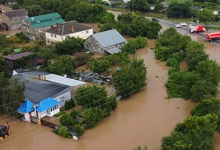 Yakutiyanın iki yaşayış məntəqəsində daşqınlar səbəbindən fövqəladə vəziyyət elan edilib