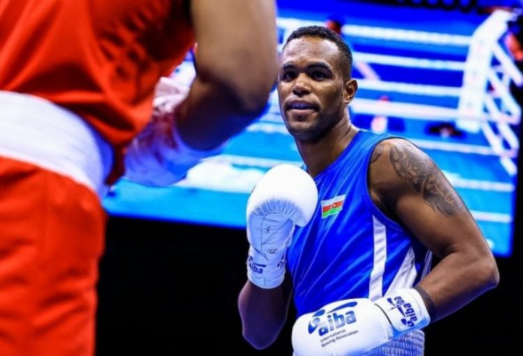 Daha iki boksçumuz dünya çempionatında mərhələ adlayıb