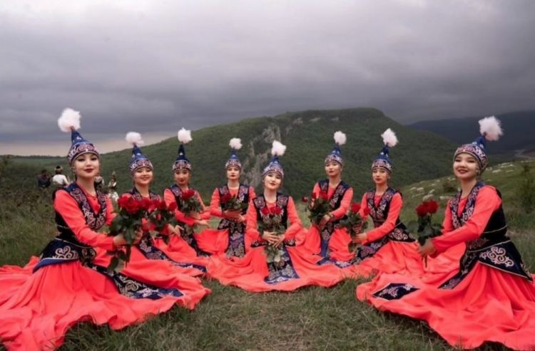 Leyla Əliyeva “Xarıbülbül” Beynəlxalq Musiqi Festivalından fotolar paylaşıb<font color=red> - FOTOLAR</font>